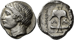 Apollonia Pontica 

Tetradrachm circa 350, AR 26 mm, 17.00 g. Laureate head of Apollo l. Rev. ΛEΩΠPEΠHΣ Anchor upright; A and crayfish at sides. All...