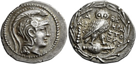 Attica, Athens 

Drachm, magistrate ΗΡΑ- (Hera-), ΑΡΙΣΤΟΦ- (Aristoph-) 168-167, AR 19 mm, 4.23 g. Helmeted head of Athena r., bowl decorated with pa...