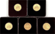 Ausländische Goldmünzen und -medaillen

Korea-Süd

5 X 50000 Won 1987/1988 Olympiade/Grosses Südtor. Je 33,62 g. 925/10000. Je in Originalschatull...