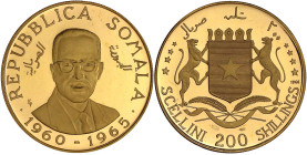 Ausländische Goldmünzen und -medaillen

Somalia

Republik, seit 1960

200 Shillings 1966 auf den 5. Jahrestag der Unabhängigkeit 1965. 28,00 g. ...