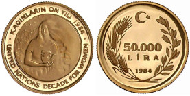 Ausländische Goldmünzen und -medaillen

Türkei/Osmanisches Reich

Republik, 1923 bis heute

50.000 Lira 1984. Dekade der Frau. 7,13 g. 900/1000....
