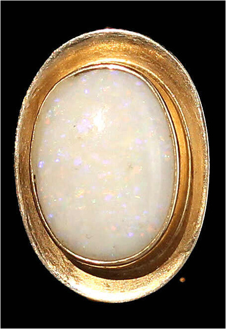 Schmuck und Accessoires aus Gold

Fingerringe

Damenring Gelbgold 585/1000 m...