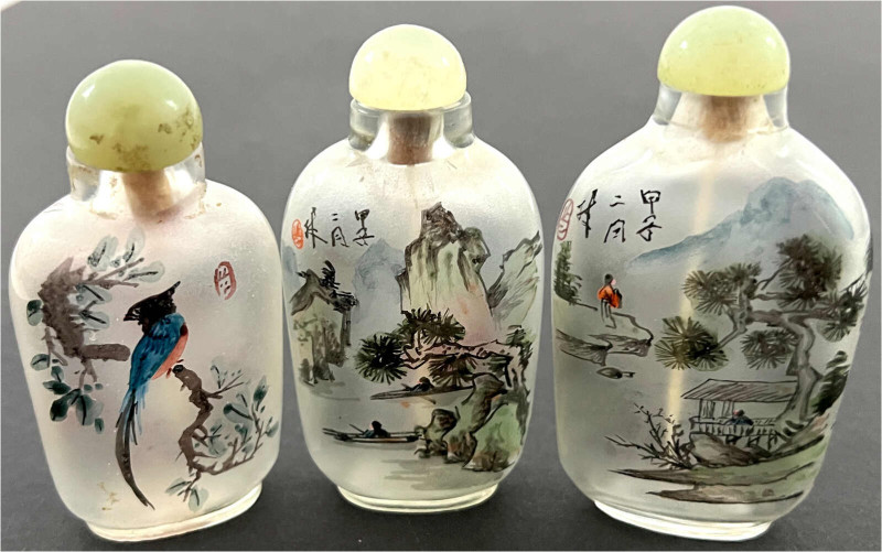 CHINA und Südostasien

China

Varia

3 versch. Inside-Snuff-Bottles (Neihu...