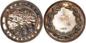 CHINA und Südostasien

Indien

Georg V., 1911-1936

Silbermedaille 1931. Blumenausstellung in Darjeeling. 38 mm; 28,28 g. vorzüglich/Stempelglan...