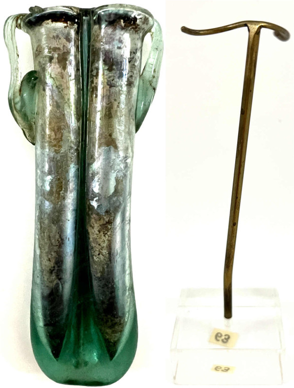 Ausgrabungen

Rom

Objekte aus Glas

Doppelbalsamarium des 1.-3. Jh. n. Ch...