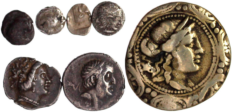 Lots antiker Münzen

Griechen

7 Silbermünzen: Makedonien Tetradrachme (Sena...