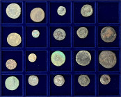 Lots antiker Münzen

Römer

Provinzialröm. Münzen

Schuber mit 19 Bronzemünzen. Bosporus, Philippi in Makedonien, Nikaia in Bithynien, Alexandri...