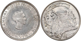 Ausländische Münzen und Medaillen

Luxemburg

Charlotte, 1919-1964

Probe zu 250 Francs 1963 in Silber mit Inschrift ESSAI. Auflage nur 200 Ex. ...