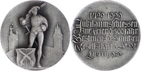 Ausländische Münzen und Medaillen

Schweiz-Luzern, Kanton

Silbermedaille 1930 von Renggli. 500 Jahrfeier d. Schützengesellschaft. 40 mm, 29,39 g....