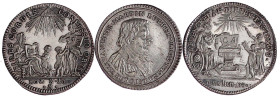 LOTS

Deutsche Münzen bis 1871

3 Silberabschläge von Dukaten von Augsburg 1730, Kaufbeuren 1730 und Stuttgart 1817. Alle mit Bezug zur Augsburger...