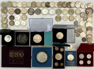 LOTS

Sammlungen allgemein

Kleiner Nachlass im Karton mit Münzen und Medaillen aus aller Welt incl. viel Silber. Dabei u.a. 20 Balboas Panama (Gr...