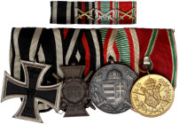 Orden und Ehrenzeichen

Deutschland

Deutsche Länder, bis 1918

Vierer-Ordensspange: EK II 1914, Ehrenk. f. Fr., Ungarn und Bulgarien Kriegsverd...