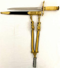 Militaria

Blankwaffen

Deutschland

DDR, Offiziersdolch der Volksmarine in Scheide mit Gehänge. Gesamtlänge 39,5 cm. guter Zustand