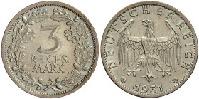 Weimarer Republik

Kursmünzen

3 Reichsmark, Silber 1931-1933

1931 A. vorzüglich. Jaeger 349.