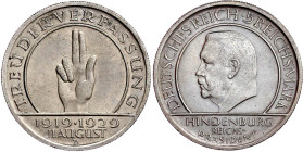 Weimarer Republik

Gedenkmünzen

5 Reichsmark Schwurhand

1929 D. vorzüglich/Stempelglanz, selten in dieser Erhaltung. Jaeger 341.