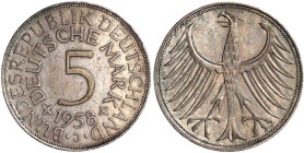 Münzen der Bundesrepublik Deutschland

Kursmünzen

5 Deutsche Mark Silber 1951-1974

1958 J. sehr schön, kl. Kratzer. Jaeger 387.