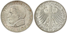 Münzen der Bundesrepublik Deutschland

Gedenkmünzen

5 Deutsche Mark, Silber, 1952-1979

Eichendorff 1957 J. vorzüglich/Stempelglanz. Jaeger 391...
