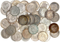Münzen der Bundesrepublik Deutschland

Gedenkmünzen

5 Deutsche Mark, Silber, 1952-1979

50 X Fichte 1964 J. meist vorzüglich bis Stempelglanz, ...