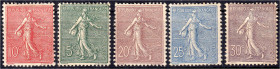 Briefmarken

Ausland

Frankreich

10 C. - 30 C. Säerin, Hintergrund mit Sonne 1903, kompletter Satz in ungebrauchter Erhaltung mit Falz. Mi. 280...