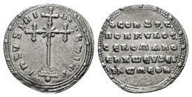 CONSTANTINE VII PORPHYROGENITUS with ROMANUS I (913-959). Miliaresion. Constantinople.
Obv: IҺSЧS XRISTЧS ҺICA.
Cross crosslet set upon three steps, w...