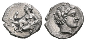Cilicia, Tarsos. Tiribazos, satrap of Lydia 388-380 BC, AR Obol.
Nymph kneeling left, casting astragaloi / Head of a young male to right.
Weight 0,57 ...