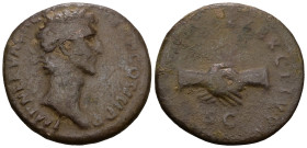 Nerva, Rome, 97 AD. Æ.
IMP NERVA CAES AUG PM TRP COS III PP laureate head right / CONCORDIA EXERCITUUM clasped right hands; below: S C.
Weight 9,21 gr...