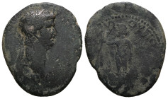 Claudius AD 41-54. Ae
Weight 4,59 gr - Diameter 22 mm.