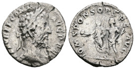 Commodus (177-192) AR Denarius
Weight 2,29 gr - Diameter 16 mm.