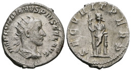 GORDIAN III. 238-244 AD. AR Antoninianus
Weight 4,64 gr - Diameter 20 mm.