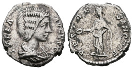 Julia Domna, Augusta (193-217 AD). AR Denarius 
Weight 3,13 gr - Diameter 16 mm.