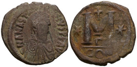 Anastasius I. Follis. 498-518 AD. Constantinople.
Weight 16,68 gr - Diameter 33 mm.