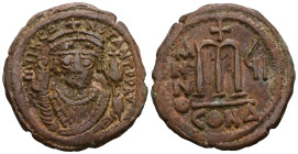 Tiberius II Constantine, AD 578-582. AE, Follis.
Weight 12,60 gr - Diameter 29 mm.
