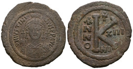 JUSTINIAN I. 527-565 AD. Æ Half Follis
Weight 11,77 gr - Diameter 30 mm.