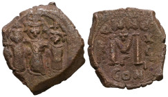 BYZANTINE EMPIRE. Heraclius, 610-641 AD. Æ Follis
Weight 6,19 gr - Diameter 23 mm.