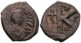 Justinian I, AD 527-565. AE, Half Follis
Weight 8,88 gr - Diameter 24 mm.
