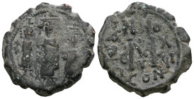 Heraclius, with Martina and Heraclius Constantine. 610-641. Æ Follis
Weight 6,29 gr - Diameter 23 mm.
