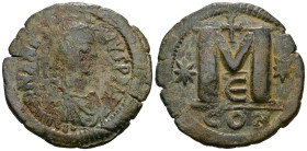 Justinian I, 527-565 AD. AE, Follis.
Weight 16,01 gr - Diameter 33 mm.
