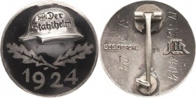 Orden der Weimarer Republik
Stahlhelm-Eintrittsabzeichen 1924 Silber. 31 mm. Revers: Silberpunze 935. GES.GESCH. und Gravur IV Sa 404 31.3.24 OEK 342...