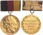 Orden der Deutschen Demokratischen Republik Staatliche Auszeichnungen
Nationalpreis der DDR Verliehen 1957. Gold. Mit Punze "750" auf der Rückseite. ...