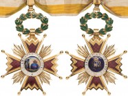 Ausländische Orden und Ehrenzeichen Spanien
Orden Isabelle La Catolica Silber vergoldet und emailliert. 61 x 53 mm, 28,82 g. Mit Halsband Kl. Emaille...