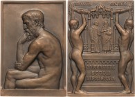Akademien, Schulen, Universitäten Orte
Leipzig Bronzeplakette 1909 (Max Lange) 500-Jahrfeier der Universität. Sitzender nackter Mann nach links, sein...