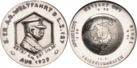 Slg. Joos - Medaillen, Plaketten, Abzeichen der Luftfahrt 1783-1945
 Silbermedaille 1929 (Mayer & Wilhelm) Weltfahrt des "LZ 127". Brustbild des Graf...