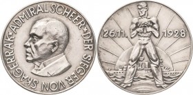 Schifffahrt
 Silbermedaille 1928 (unsigniert) Admiral Reinhard Scheer und sein Sieg im Skagerrak. Brustbild nach links / Mann mit Lorbeerkranz in den...