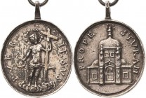 Wallfahrtsmedaillen
 Versilbertes Bronzemedaillon o.J. (18. Jh.). Jesus mit Kreuz und Dornenkrone / Gebäudeansicht. 29,5 x 27 mm, 5,44 g. Mit Origina...