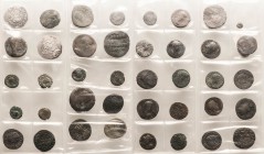 Allgemeine Lots
Lot-ca. 135 Stück Interessantes Lot von antiken Bronze- und Silbermünzen. Vorwiegend römisch (sowohl reichsrömisch wie provinzialrömi...