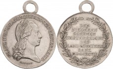Habsburg
Franz II.(I.) 1792-1806 Silbermedaille 1797 (I.N. Wirt) Tapferkeitsmedaille für den Landsturm. Brustbild nach rechts / 8 Zeilen Schrift in E...