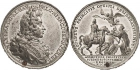Bayern
Maximilian II. Emanuel 1679-1726 Zinnmedaille mit Kupferstift 1692 (P.H. Müller) Auf die Übernahme der Statthalterschaft für die Niederlande. ...
