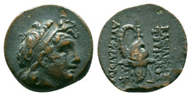 SELEUKID KINGDOM. Tryphon (Circa 142-138 BC). Ae. Reference : Condition: Very Fine

 Weight: 4.87 gr. Diameter: 17.1 mm.