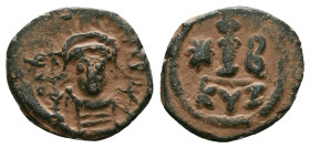 Byzantine Coins. Circa 7th – 12th Century. Reference : "Repatinated" Condition: Very Fine

 Weight: 2.42 gr. Diameter: 16.3 mm.