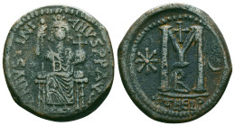 Byzantine Coins. Circa 7th – 12th Century. Reference : Condition: Very Fine

Weight: 17.2 gr. Diameter: 32.1 mm.